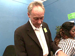 Debela dekleta, Velika rit, Črnke, Britanke, Temnopolti, Šeškanje, Dokolenke