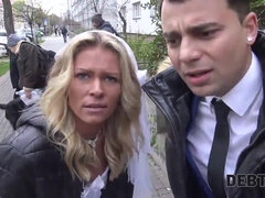 Blonde, Sucer une bite, Mariée, Tromperie, En gros plan de très près, Européenne, Mère que j'aimerais baiser, Épouse