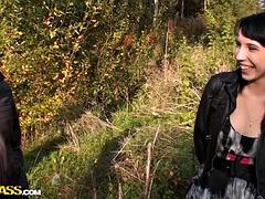 Hardcore, All'aperto