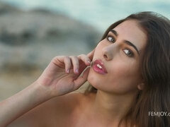 Пляж, Пальцем, Большие дырки, Ласковые ручки, На природе, Бритые, Соло, Молоденькие