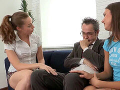 yong small bosoms threeway -Foxi Di & Nina