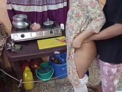 Desi stepmom cooking gets surprise hug from behind - Hindi dirty talk xxx