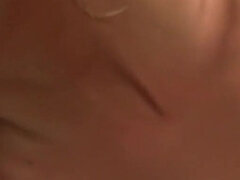 Rumpa, Stora tuttar, Blondin, Avsugning, Cougar, Sperma shot, Kontor, Sekreterare