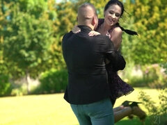 Anal, Kukk suging, Brunette, Erotisk, Hardcore, Utendørs