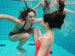 Duże cycki, Hd, Drobna, Basen, Publiczny, Strój kąpielowy, Nastolatki, Cycki