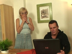 18 let, Velké kozy, Blondýna, Podvádění, České, Babi, Hardcore, Dospělé