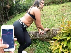 Fille latino, Masturbation, Mère que j'aimerais baiser, Orgasme, De plein air, Public, Chatte