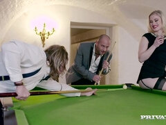 Bdsm, Veľký zadok, Blondína, Kuřba, Striekanie semena, Na tvár, Zrezanie, Kozičky