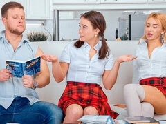 Obciąganie, Styl na pieska, Lizanie, Cipka, Uczennica, Chudy, Nastolatki, Cycki