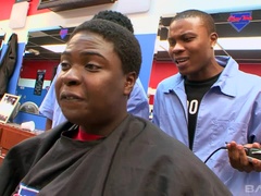 18, Svart, Brunette, Sperm skott, Ansiktssperm, Piercingen, Tattovering