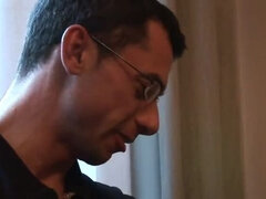 Amatéři, Kuřba, Brunetka, Stříkání spermatu, Skupina, Podpatky, Retro, Zastaralé