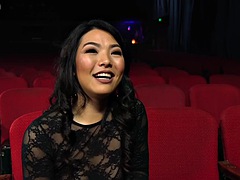 In den arsch, Asiatisch, Tussi, Sadomasochismus, Viele männer bespritzen eine frau, Würgen, Gruppensex, Hardcore