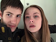 Amatör, Blondin, Sperma shot, Grupp, Hardcore, Utomhus, Offentlig, Trekant