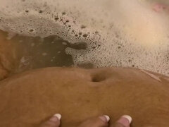 Amatoriale, Bagno, Bella grossa formosa, Tette grandi, Nero, Nudo, Doccia