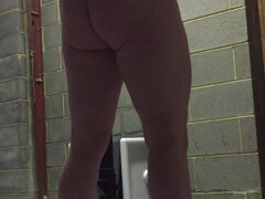 Amatőr, Popó, Hatalmas hátsó, Szőke, Angol, Edzőterem, Érett feleség, Csupasz