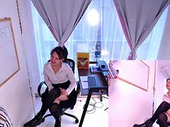 Asiatica, Bambino, Latina