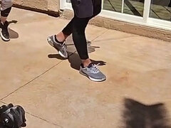 Mamada, Pareja, Flexible, Interracial, Madres para coger, Coño, Tatuaje, Apretado