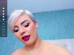 Bundão, Peitos grandes, Loiroa, Feito em casa, Latina, Masturbação, Melharucos naturais, Solo chão