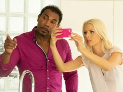 Blonde, Sucer une bite, Branlette thaïlandaise, Interracial, Embrassement, Léchez, Mère que j'aimerais baiser, Rasée