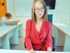 I Would LOVE A Teacher Like This...