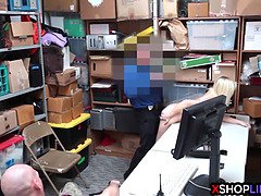 Felszarvazott, Hd, Filigrán alkatú, Rendőrség, Büntetés, Valóság, Tetkó, Tini