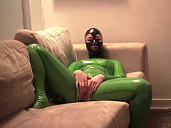 latex Catsuit & Mask blow-job