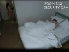 Arsch, Grosser schwanz, Blasen, Braunhaarige, Kehlenfick, Schwanz, Handjob, Riesig