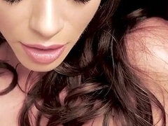 Amerikaner, Rumpe, Kukk suging, Brunette, Sperm skott, Milf, Synsvinkel, Tabu