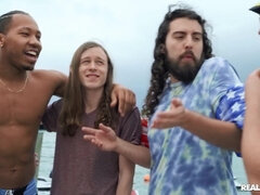 Anaali, Suihinotto, Kyrpä, Jalat, Jalkahoito, Tukehduttaa, Luonnolliset tissit, Märkä