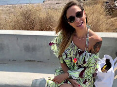 Veľké kozy, Bikini, Kuřba, Okuliare, Honění, Vonku, Tetovanie, Medzi kozy