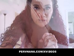 Velké kozy, Kuřba, Puma, Dospělé, Milf žcbp, Mamina, Ječení, Nevlastní máma