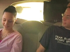 18 летние, Большая жопа, Брюнетки, В машине, Пальцем, Ласковые ручки, Мастурбация, Молоденькие