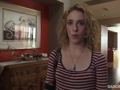 Bionda, Fetish, Piede fetish, Hd, Punto di vista pov, Ingoiare, Ragazza, Tette