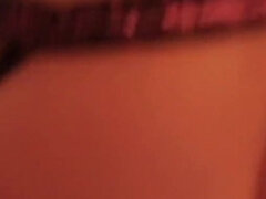 Grote mammen, Pijpbeurt, Bruinharig, Nylonstof, Tatoeage