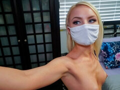 Kont, Blond, Pijpbeurt, Natuurlijke tieten, Gezichtspunt, Geschoren, Tatoeage, Tiener