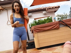 Stor stjärt, Stor kuk, Stora tuttar, Avsugning, Doggystyle, Ebenholts, Mager, Tonåring