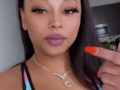 Amatör, Brunett, Latina, Solo