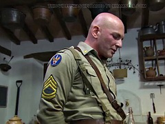 Grote lul, Grote mammen, Sperma shot, Huisvrouw, Moeder die ik wil neuken, Pornster, Trio, Tieten likken