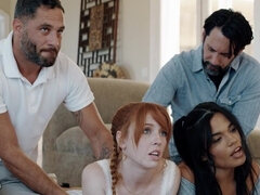 18 let, Anál, Velké péro, Pár, Stříkání spermatu, Jezdectví, Drsné akce, Teenka