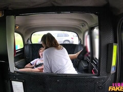 Bil, Kvinna, Fingering, Lesbisk, Slick, Utomhus, Fitta