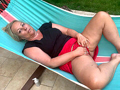 Мастурбация, На природе, На публике