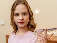 Amateur, Cul, Doigter, Masturbation, Seins naturels, Dénudage, Adolescente, Nénés