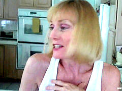 Amatoriale, Cougar, Sborrata, Mamma che vorrei scoparmi