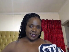 Bbw, Bikini, Čierne, Erotika, Dojčiace, Dospelé, Prirodzené prsia, Sólo