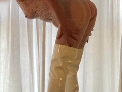 Amateur, Blonde, Bottes, Femelle, Lingerie, Mature, Mère que j'aimerais baiser, Nénés