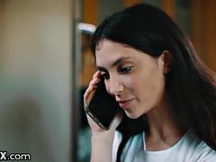 Μωρό, Μεγάλος πούτσος, Απιστία, Ερωτικός, Γλείψιμο, Μασάζ, Ελαφρύ, Βυζιά