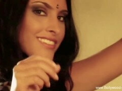 Dirty milfs, teasing, desi girl bathing