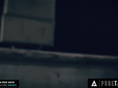 69, Brunetka, Na pejska, Prstění, Gangbang, Výprask, Přírodní prsa, Realita