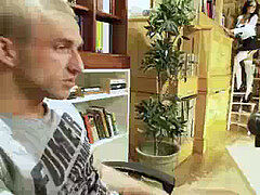 Óculos, Mãe gostosa, Público