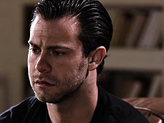 Sexy stepsister Tommy King wants Seth Gamble to fuck her